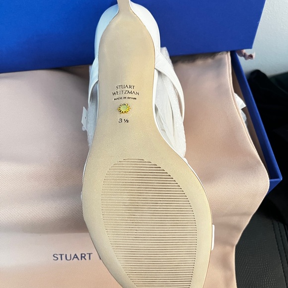 Stuart Weitzman White Heels with Slim Elegant Design - Picture 3 of 5
